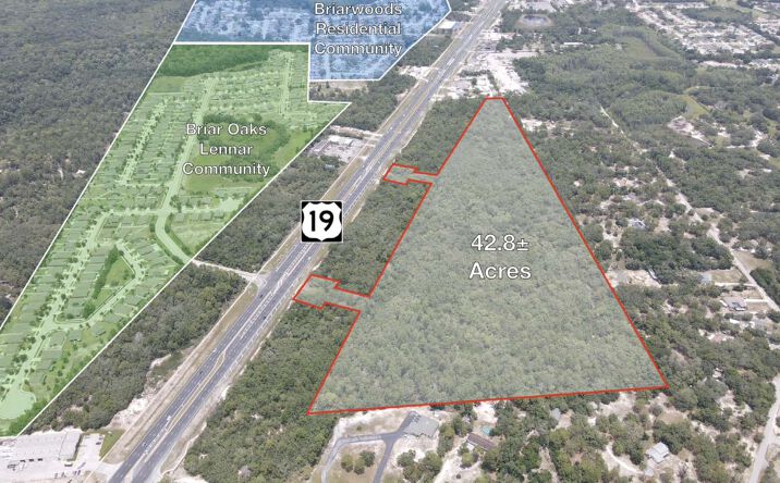 Pictures of Land property located at 18302 US-19, Hudson, FL 34667 for sales - image #1