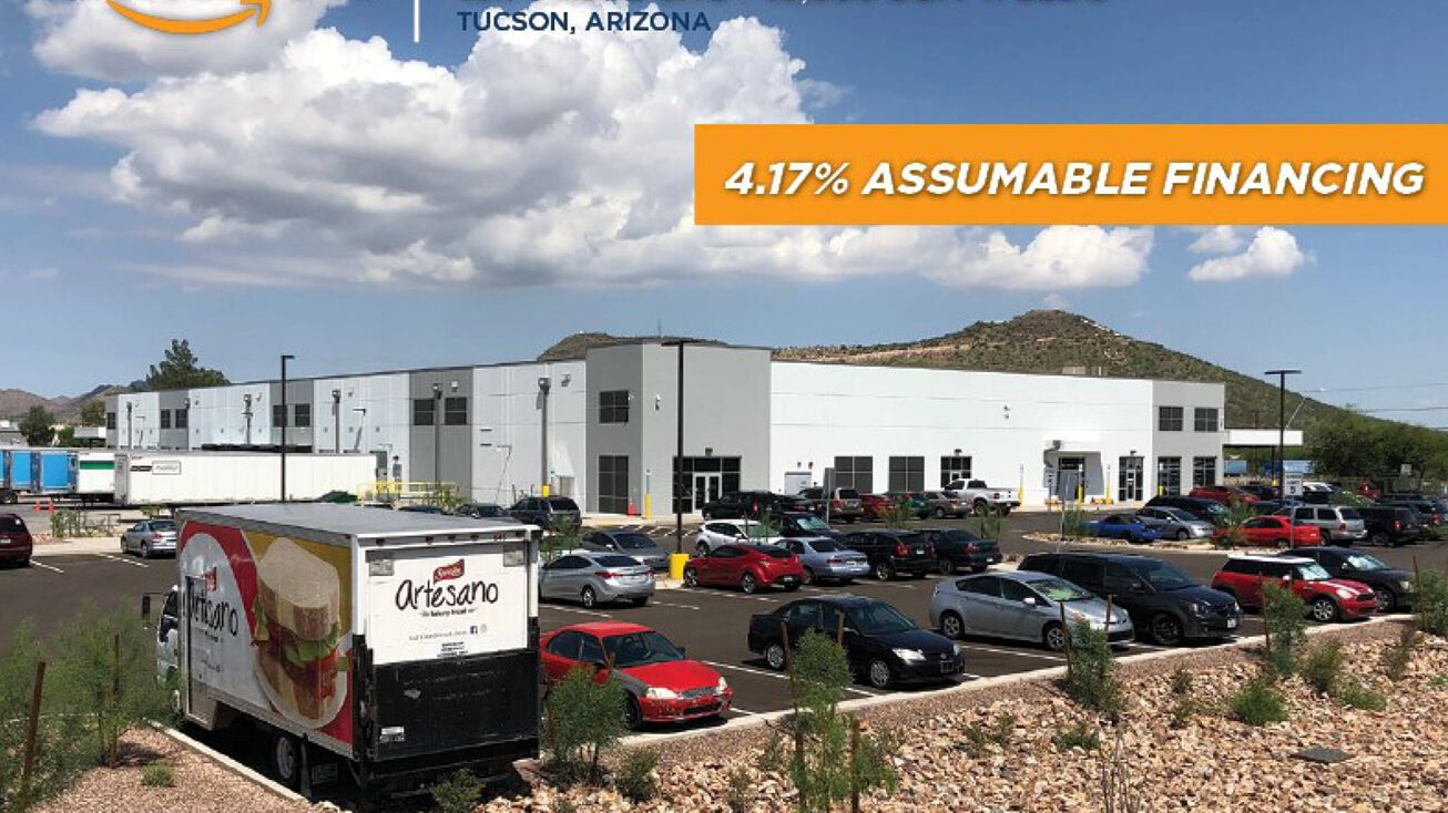 775 W Silverlake Rd, Tucson, AZ 85713