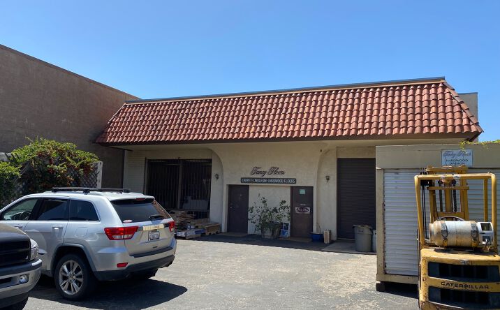 image of property at 723 E HALEY ST Santa Barbara CA 93103-3147
