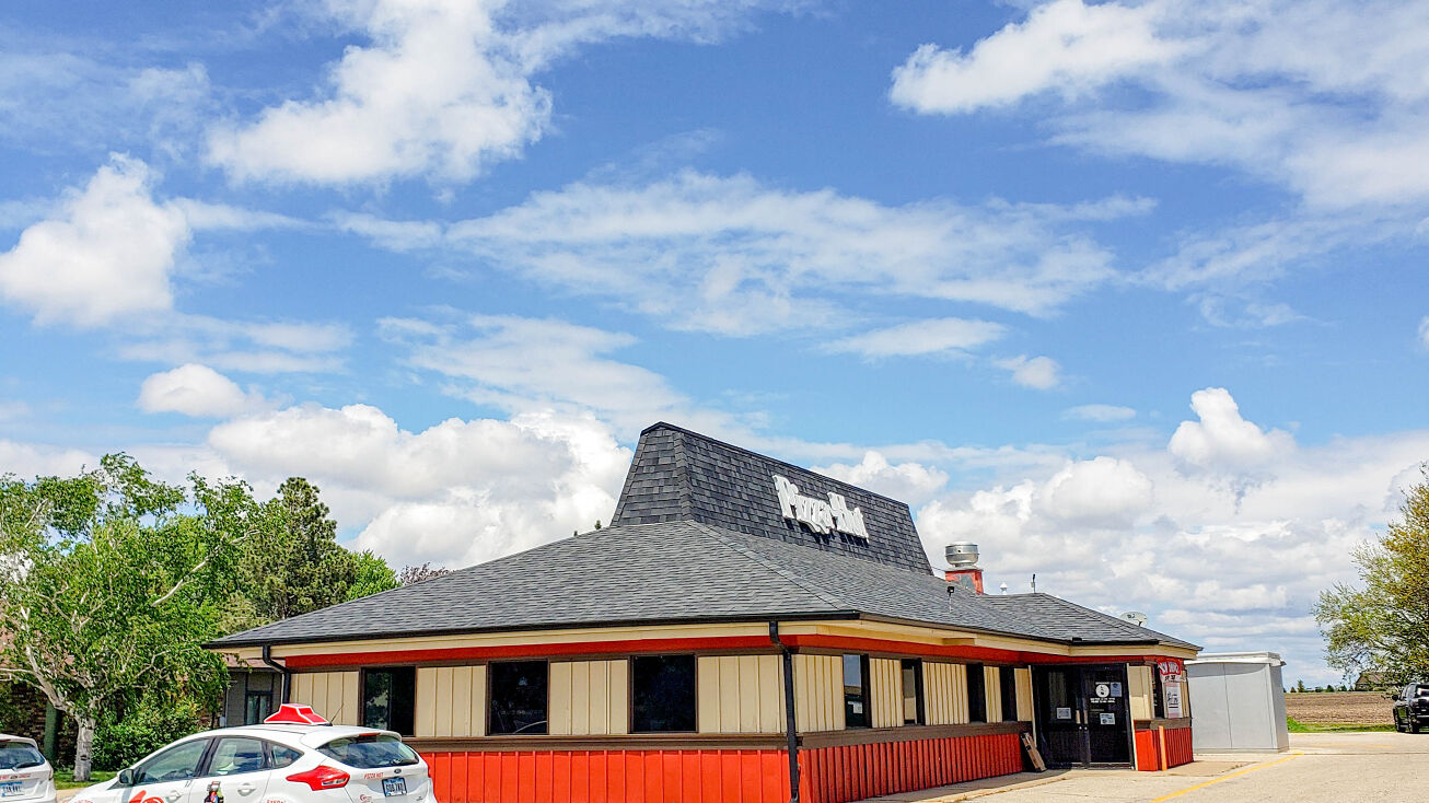 2009 Murray Rd, Estherville, IA 51334