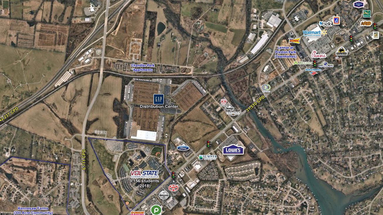 1113 Long Hollow Pike, Gallatin, TN 37066