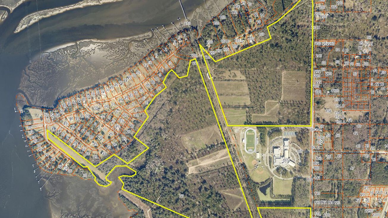 214 Seabrook Rd, Seabrook, SC 29940