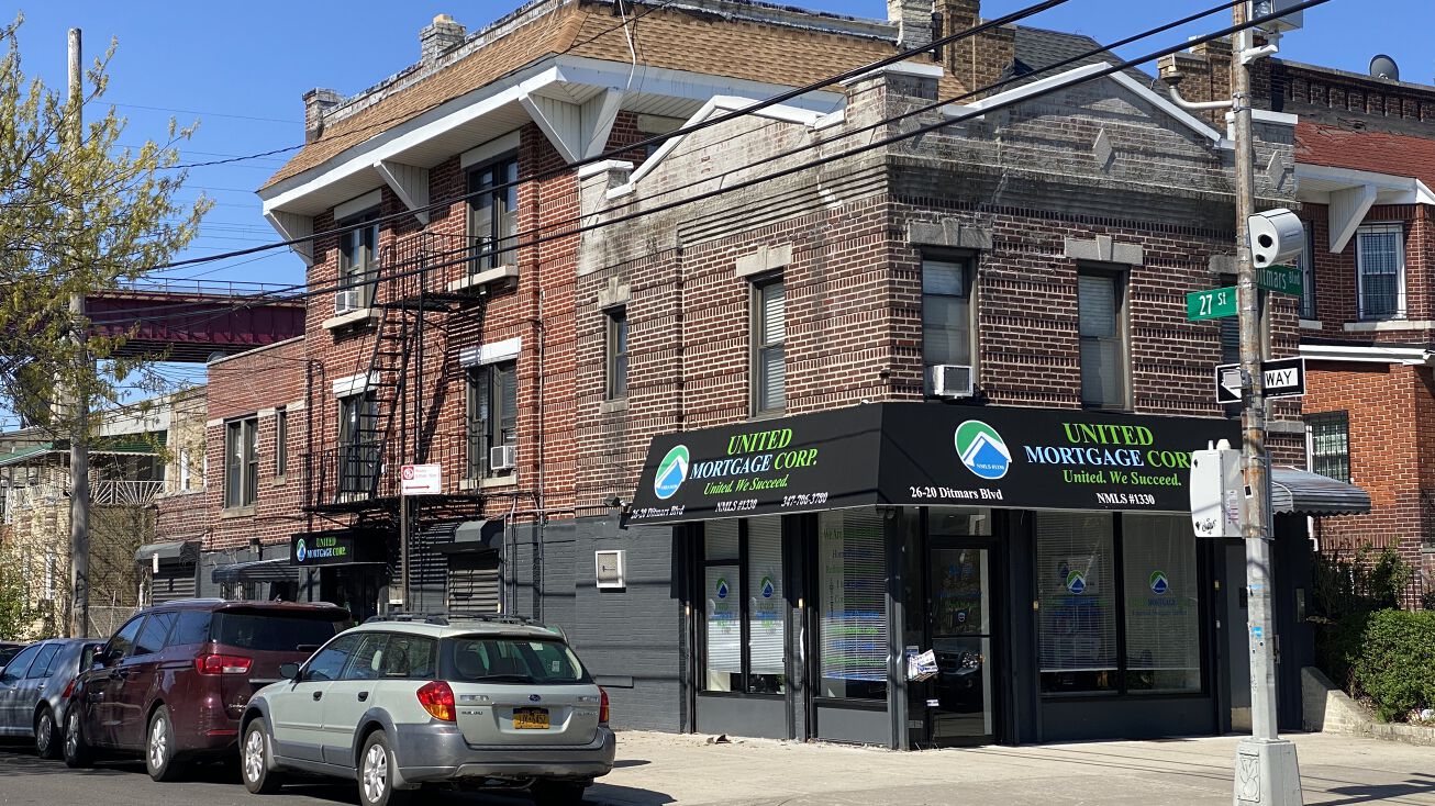 2620 Ditmars Blvd, Queens, NY 11105