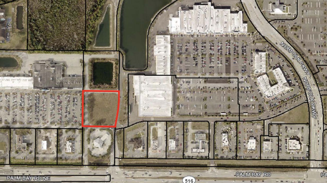 Hammock Landing, Melbourne Village, FL 32904