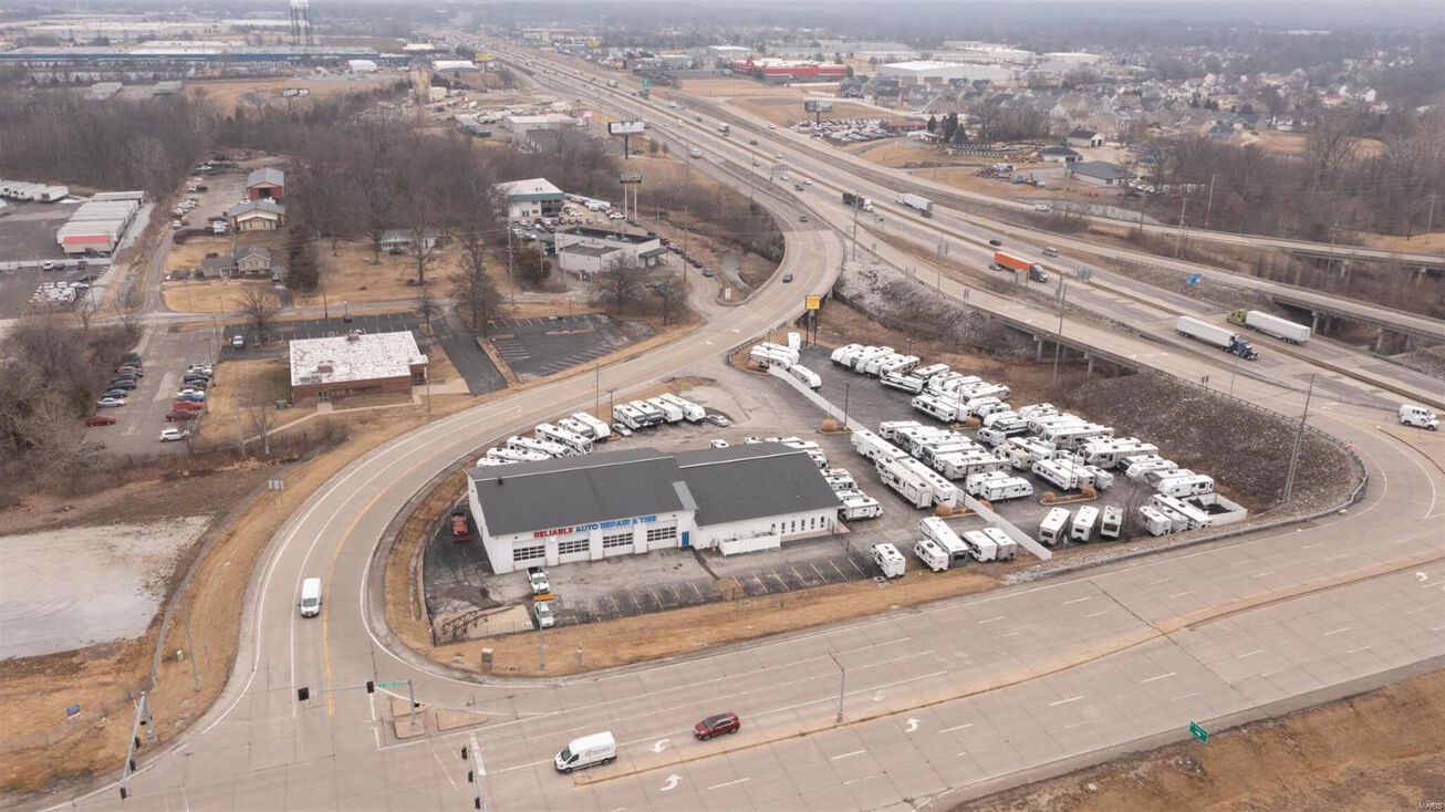 1400 E Terra Ln, O'Fallon, MO 63366 Retail Property for Sale 1400 E