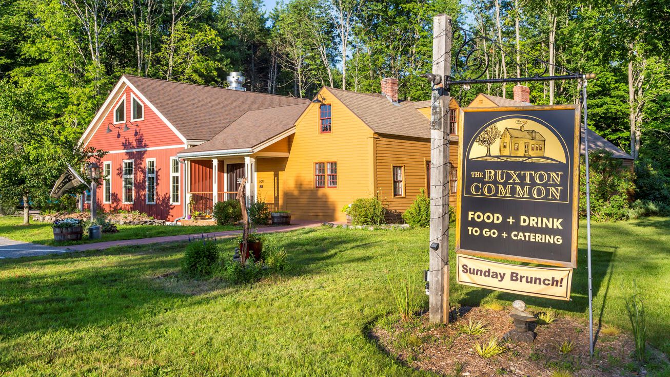 1420 Long Plains Rd, Buxton, ME 04093