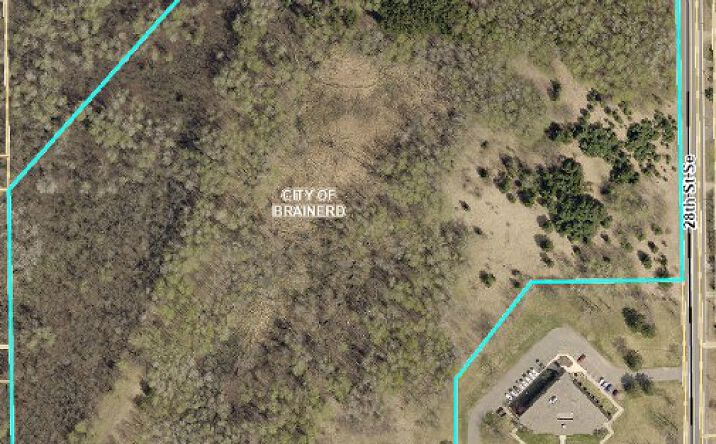 Pictures of Land property located at 2723 Oak St, Brainerd, MN 56401 for sales - image #1
