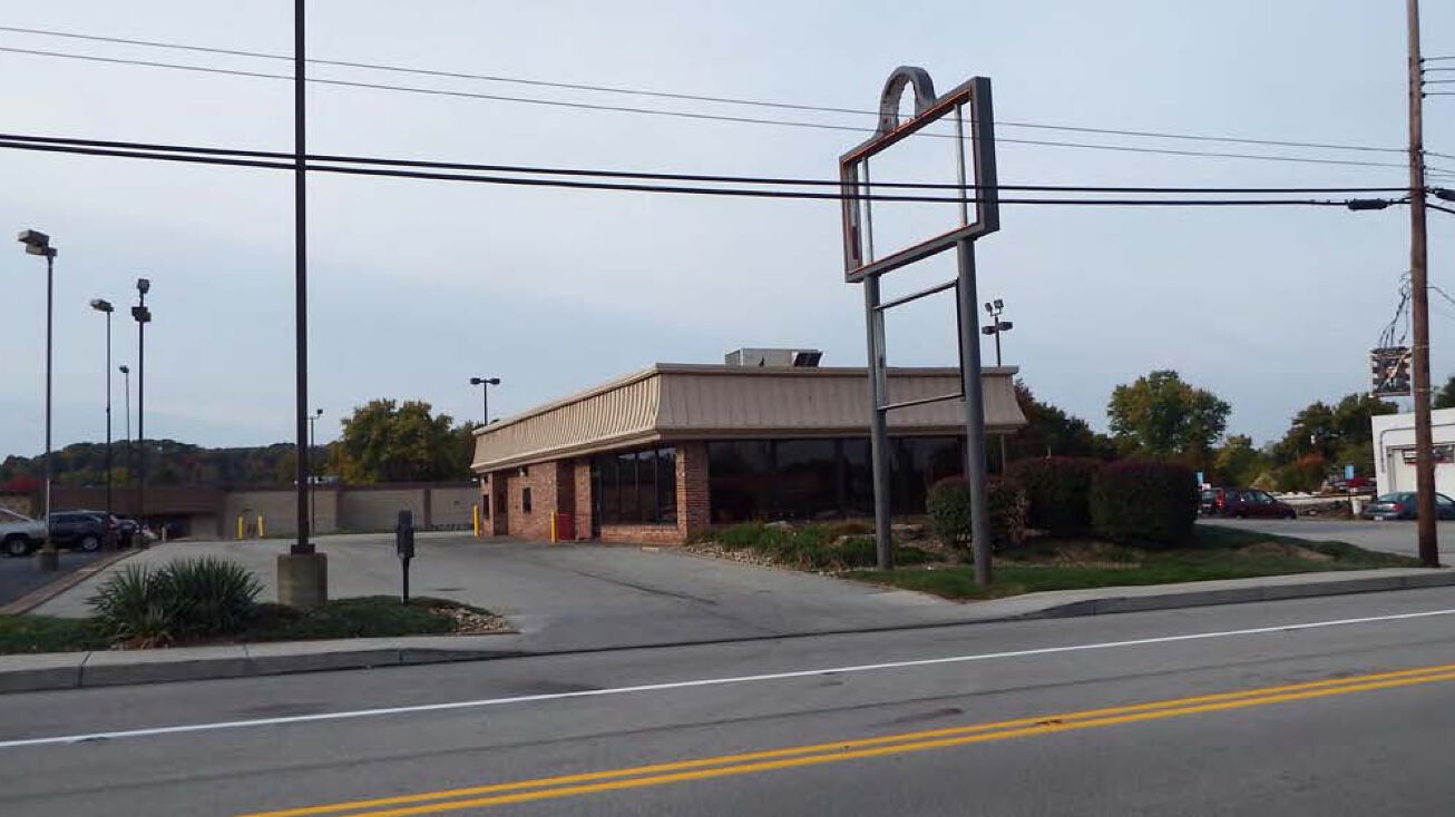 Leechburg Rd Exd, Lower Burrell, PA 15068