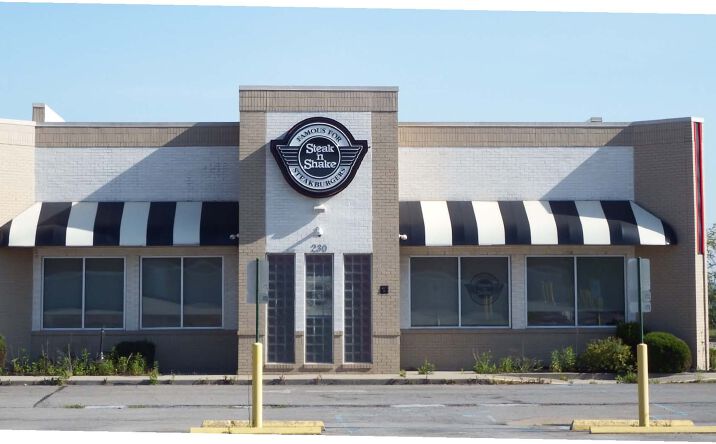 Pictures of Retail property located at 230 Golfview Dr, Monaca, PA 15061 for sales - image #1