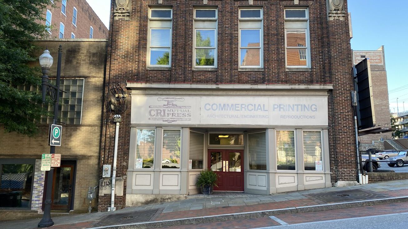 58 9th St, Lynchburg, VA 24504 Retail Property for Sale Downtown and Riverfront Area