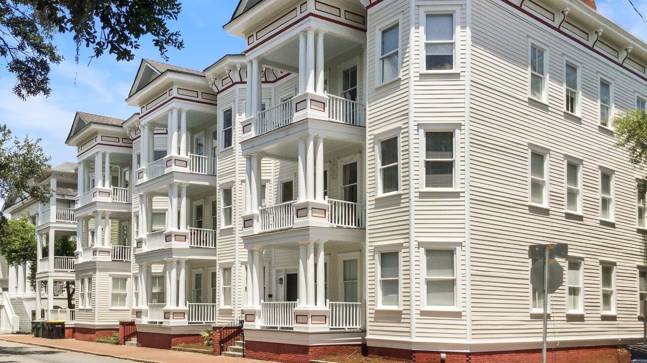 816 Drayton St, Savannah, GA 31401