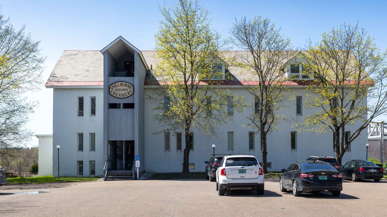 5138 Shelburne Rd, Shelburne, US 05482