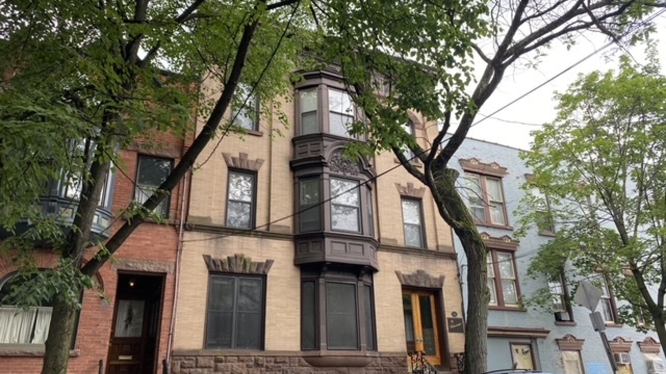 226 Jay St, Albany, NY 12210