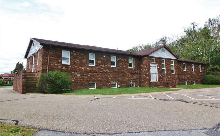 Pictures of Office property located at 172 S Friendship Dr, New Concord, OH 43762 for sales - image #1
