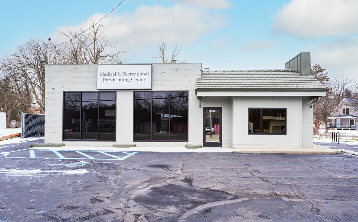 Pictures of Retail property located at 1382 W Michigan Ave, Battle Creek, MI 49037 for sales - image #1