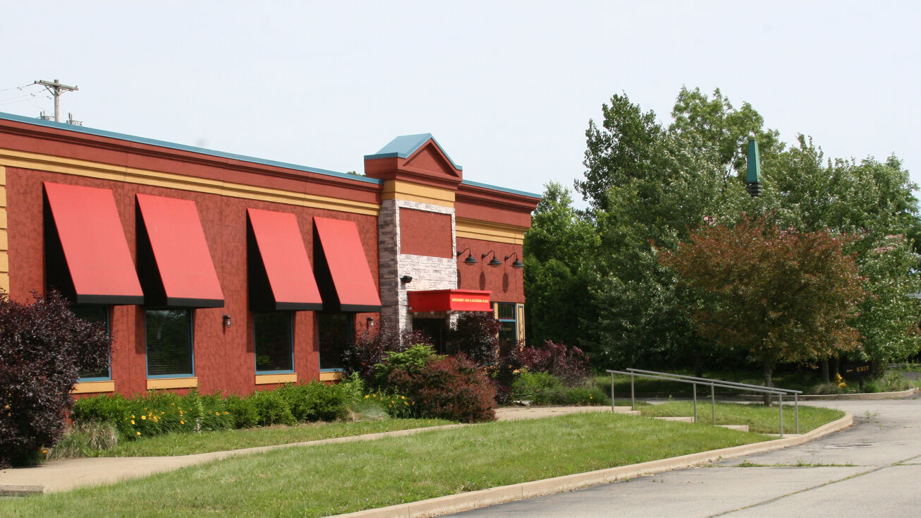 2892 E Hardies Rd, Gibsonia, PA 15044