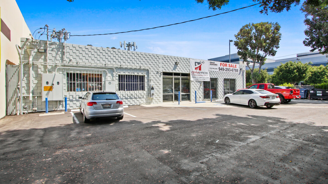 1601 W 190th St, Gardena, CA 90248