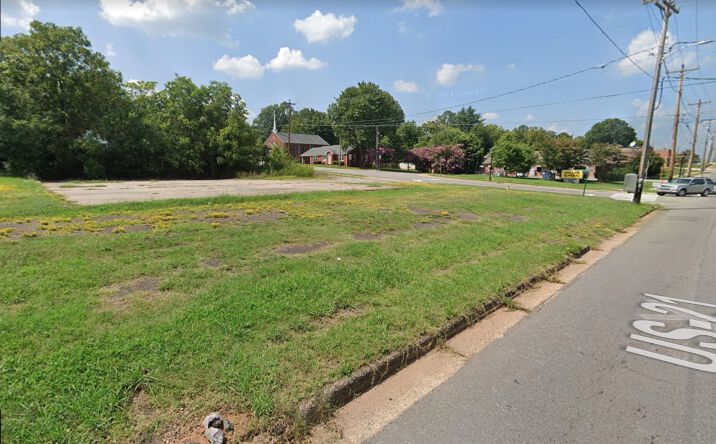 Pictures of Land property located at Shelton Ave, Statesville, NC 28677 for sales - image #1