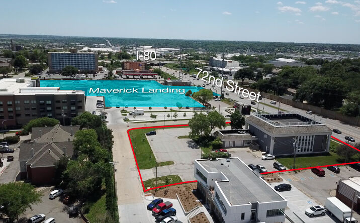 Pictures of Office property located at 3131 S 72nd St, Omaha, NE 68124 for comps - image #1