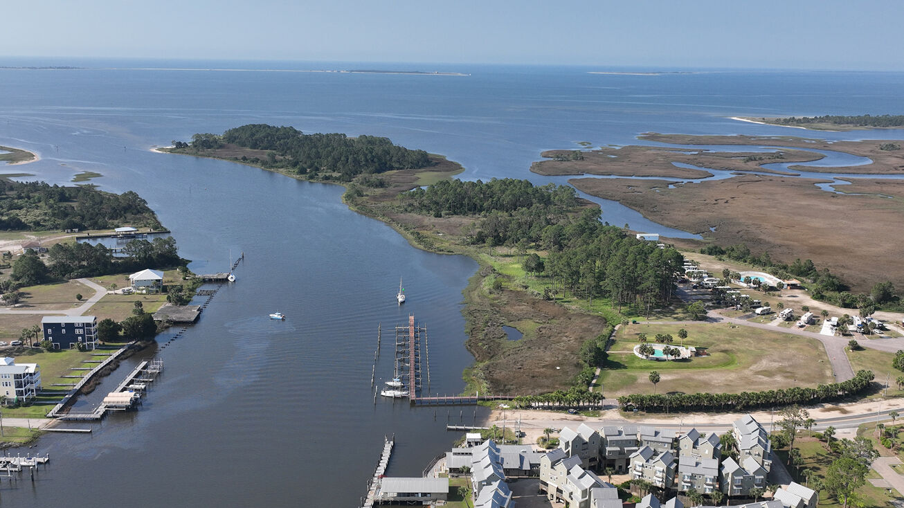 Timber Island Rd, Carrabelle, FL 32322