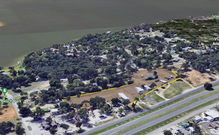 Pictures of Land property located at 7621 Jacksboro Hwy, Fort Worth, TX 76135 for sales - image #1