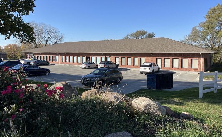 Pictures of Retail, Office property located at 5310 N 99th St, Omaha, NE 68134 for sales - image #1