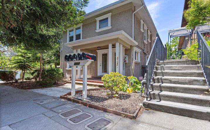 Pictures of Multifamily property located at 3028 Colby St, Berkeley, CA 94705 for comps - image #1