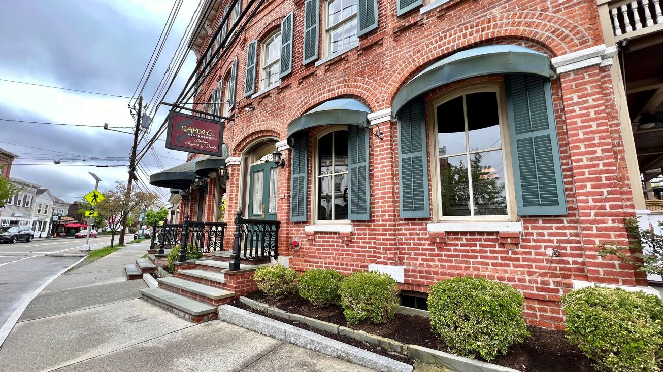 1108 Main St, Fishkill, NY 12524