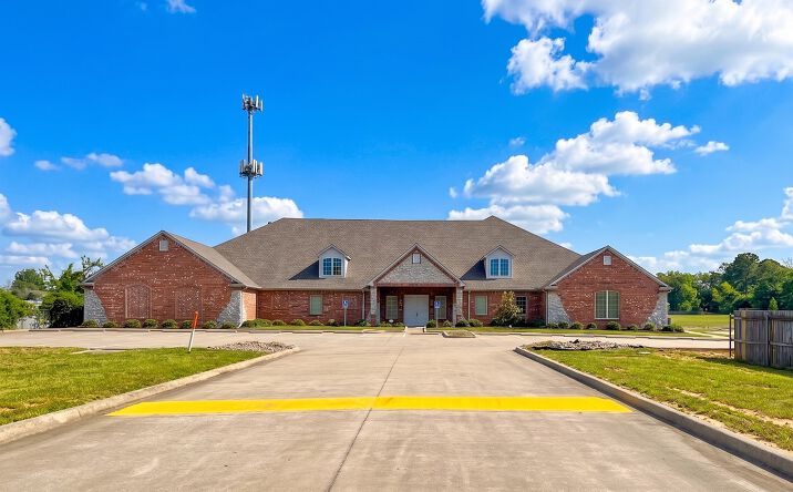 Pictures of Office property located at 2040 Shiloh Rd, Tyler, TX 75703 for sales - image #1