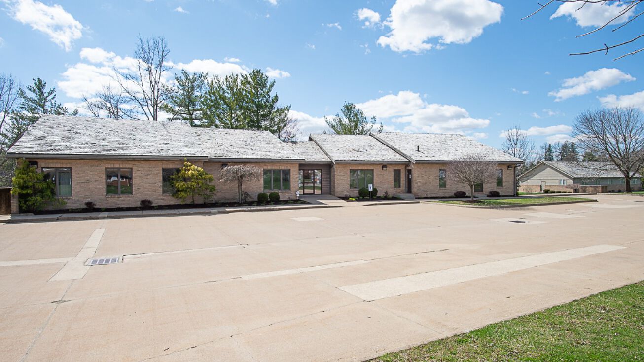 1221 S Trimble Rd, Mansfield, OH 44907 Office Property for Sale