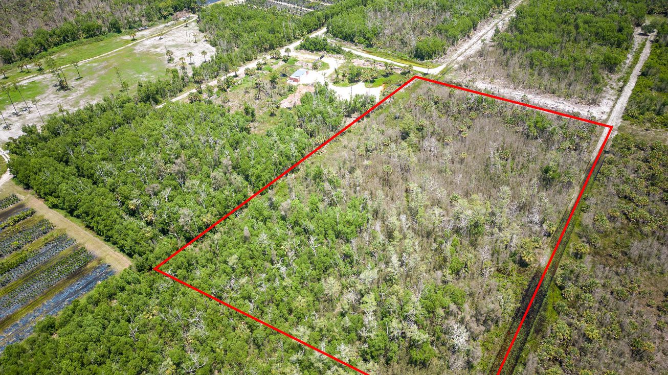 Golden Gate Fringe, Naples, US 34117 - Land for Sale - 5 Acres