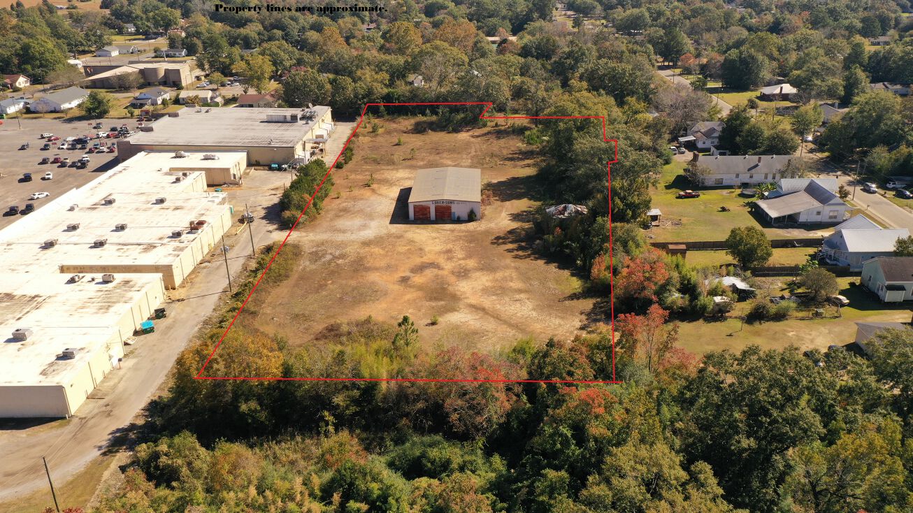 0 Third Ave, Atmore, AL 36502