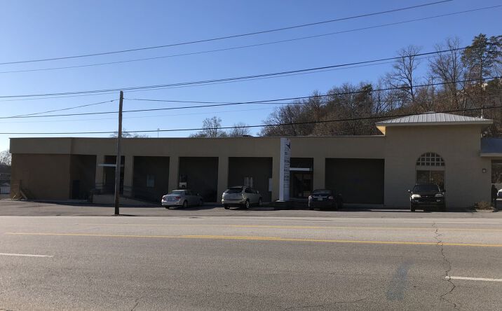 Pictures of Office property located at 620 Cherokee Blvd., Chattanooga, TN 37405 for sales - image #1