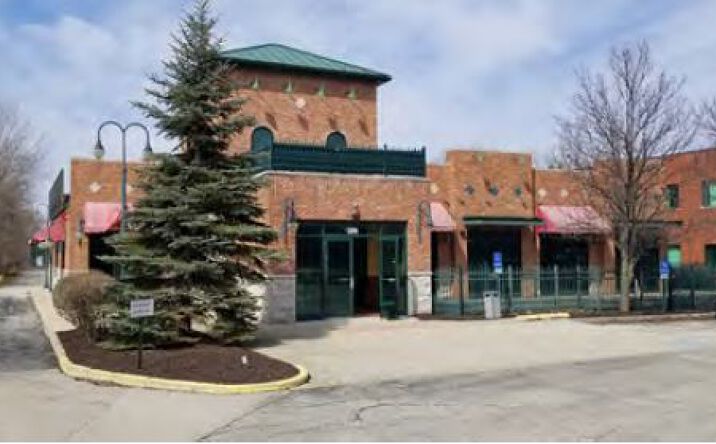 Pictures of Retail property located at 209 Front St, McHenry, IL 60050 for sales - image #1
