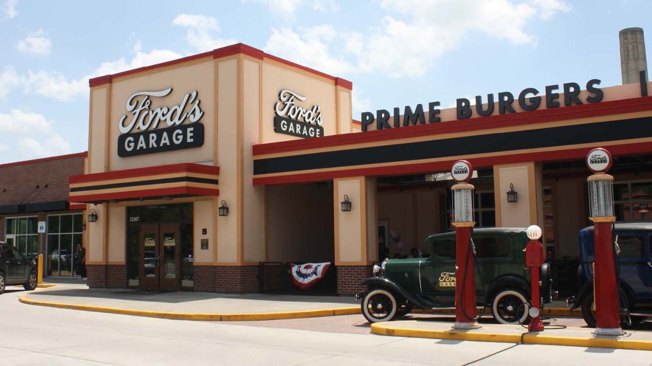 21367 Michigan Ave, Dearborn, MI 48124