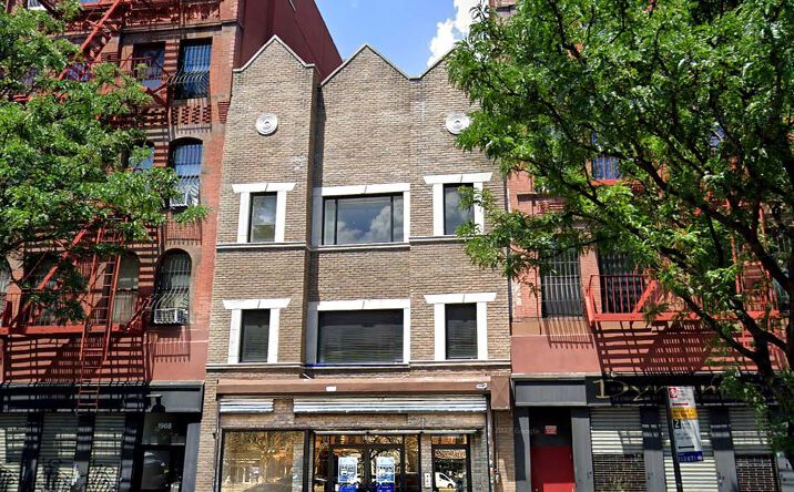 Pictures of Office property located at 1970 Adam Clayton Powell Jr Blvd, New York, NY 10026 for sales - image #1
