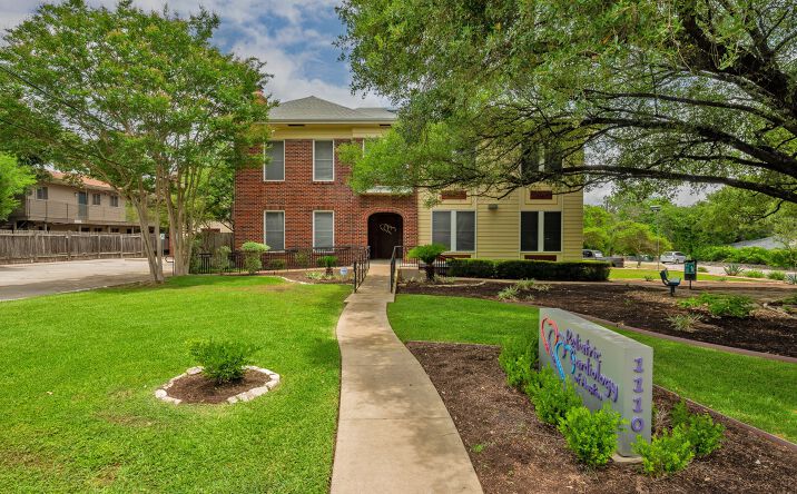 image of property at 1110 E 32ND ST Austin TX 78722-2211
