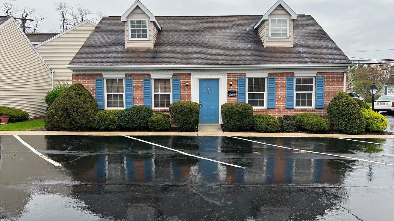 1001 S Market St, Mechanicsburg, PA 17055 Office Property for Sale