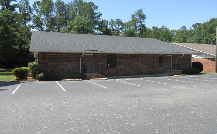Pictures of Special Purpose property located at 685-687 N GUIGNARD DR, Sumter, SC 29150 for sales - image #1