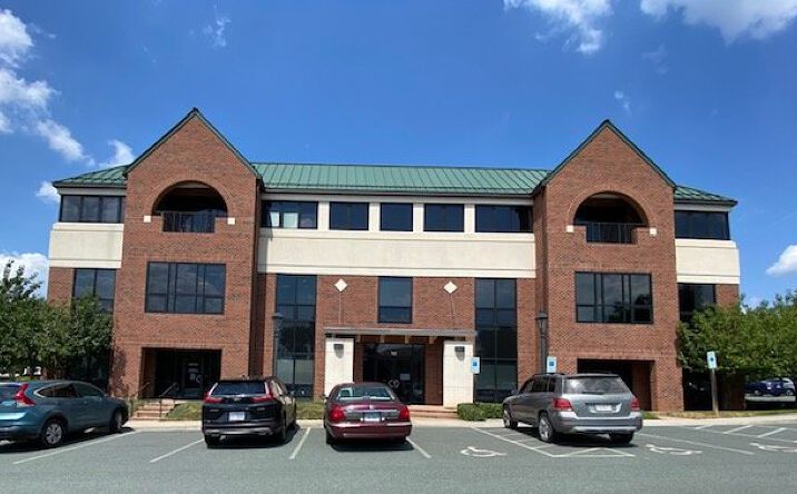 Pictures of Office property located at 943 Glenwood Station Ln, Charlottesville, US 22901 for sales - image #1