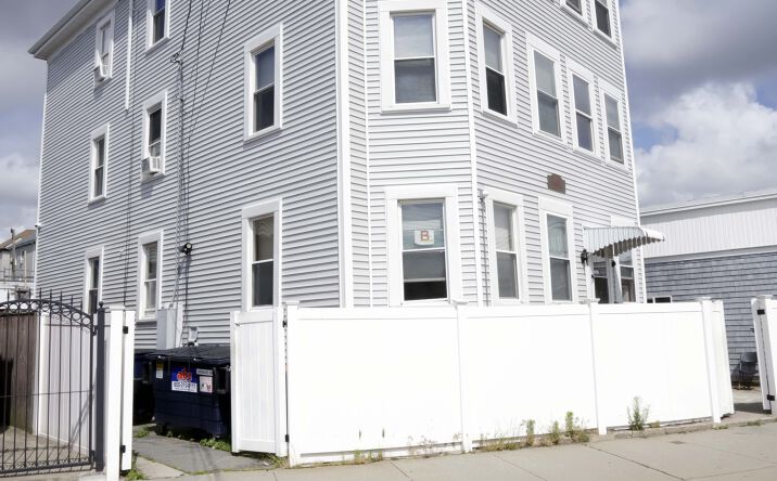 Pictures of Multifamily property located at 394 Belleville Ave, New Bedford, MA 02746 for comps - image #1