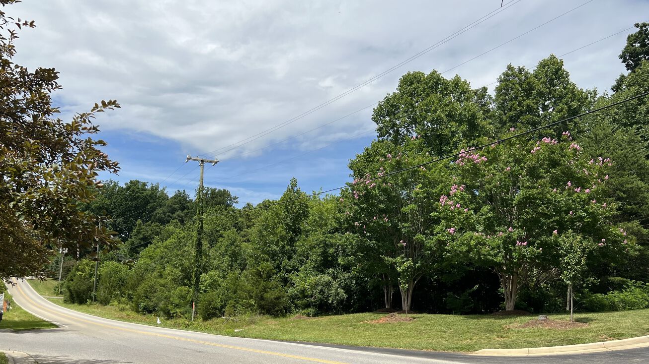 120 Morewood Rd, Hardy, VA 24101