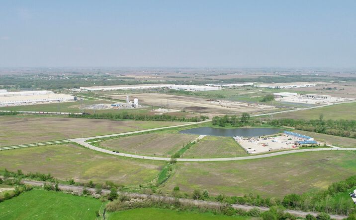 Pictures of Land property located at Twin Rail Dr & Mclinden Rd, Minooka, IL, Minooka, IL 60447 for sales - image #1