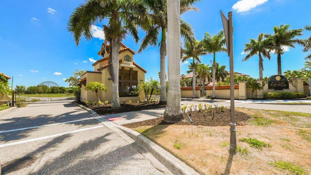 6115 Legends Blvd, Bradenton, FL 34210