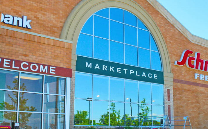 Pictures of Retail, Land property located at 150 Waterloo Commons Dr, Waterloo, IL 62298 for sales - image #1