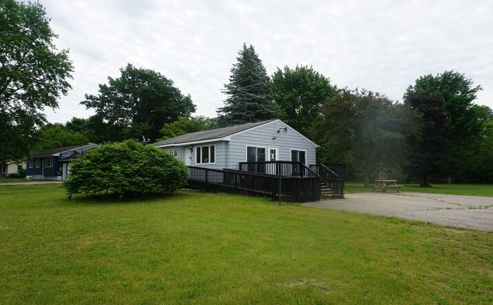 Pictures of Business for Sale, Retail, Office property located at 23913 Red Arrow Hwy, Mattawan, MI 49071 for sales - image #1