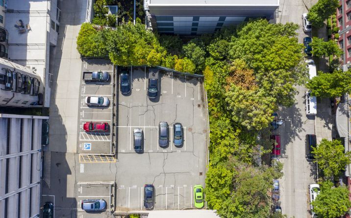 Pictures of Land property located at 210 2nd Ave W, Seattle, WA 98119 for sales - image #1
