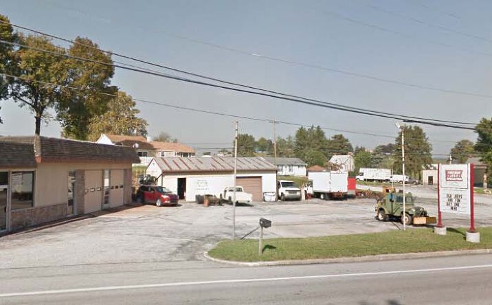 Pictures of Retail property located at 2024 N George St, York, PA 17404 for sales - image #1