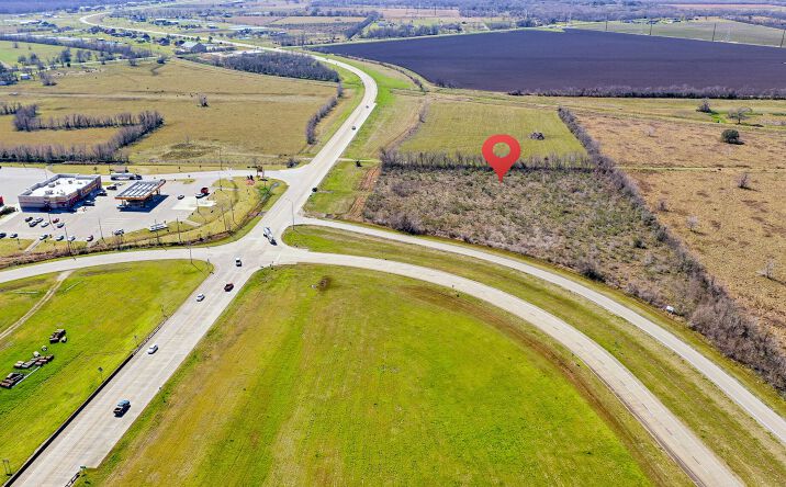 Pictures of Land property located at FM 523 & 288, Angleton, TX 77541 for sales - image #1