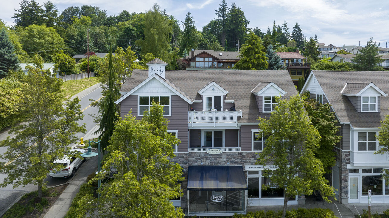 649 5th St, Mukilteo, WA 98275